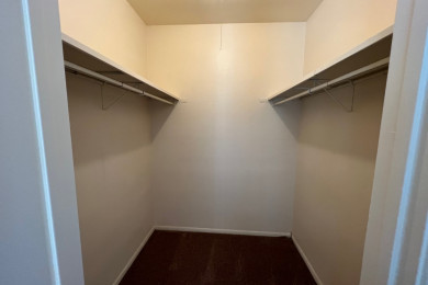 Ponderosa Pines 1BR - Walk in Closet
