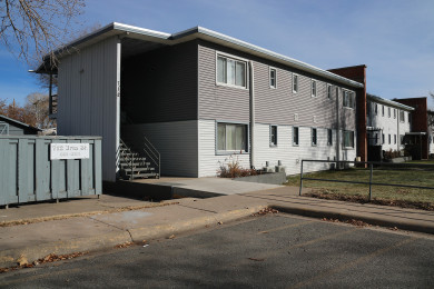 Iris St exterior 2
